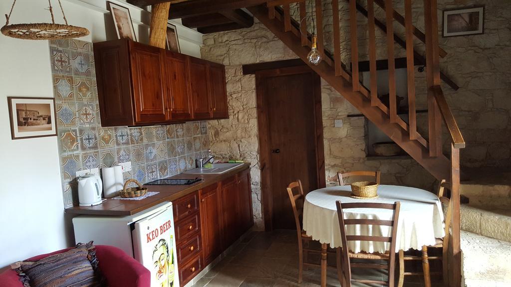 קאטהיקאס Michalis Anoyia Traditional Stonehouse מראה חיצוני תמונה